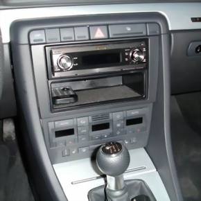 Intro RAU4-10 Переходная рамка Audi A4 (B7)
