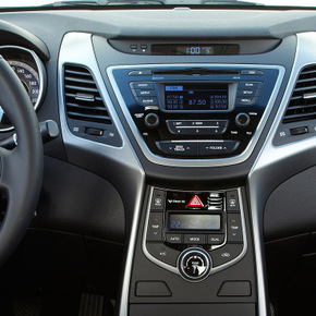 Intro RHY-N42 Переходная рамка Hyundai Elantra 2014+