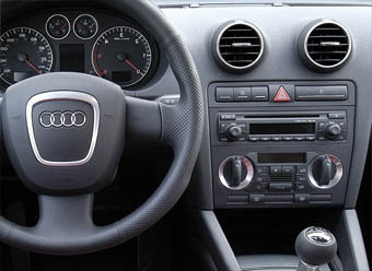 Incar RAU4-04 Переходная рамка AUDI A3 (8P), A-3 Sportsback 1din