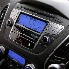 Intro RHY-N35 Переходная рамка Hyundai iх35
