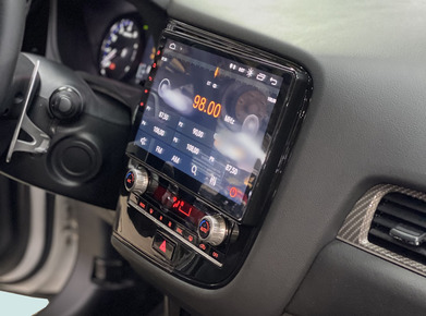 Переходная рамка для MITSUBISHI Outlander III 2020+, 10"