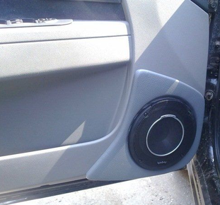 Подиум для динамиков LADA PRIORA (плоские)