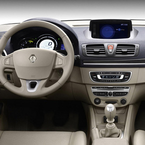 Intro RFR-N15 Переходная рамка Renault Megane