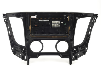 Incar RMS-FC453 Переходная рамка 9" MITSUBISHI Pajero Sport, L-200 2015+