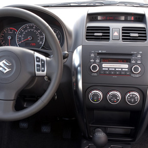 Intro RSZ-N05 Переходная рамка Suzuki SX4