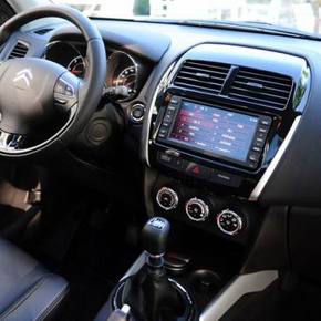 Intro RFR-N26 Переходная рамка Citroen C4 Aircross
